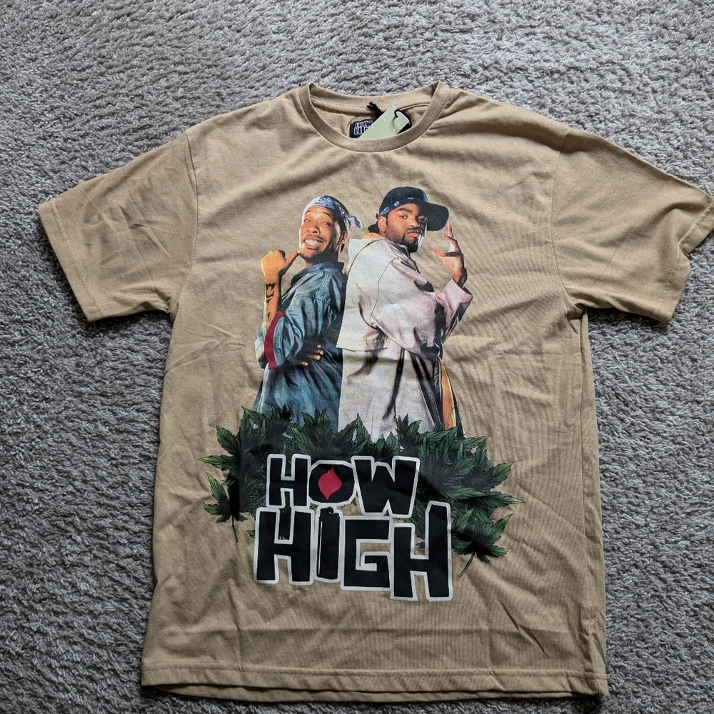 Tee - Picture 1 of 2